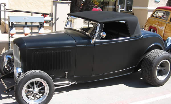 Photo of Mike's roadster at Good Guys, Del Mar, in March '07.