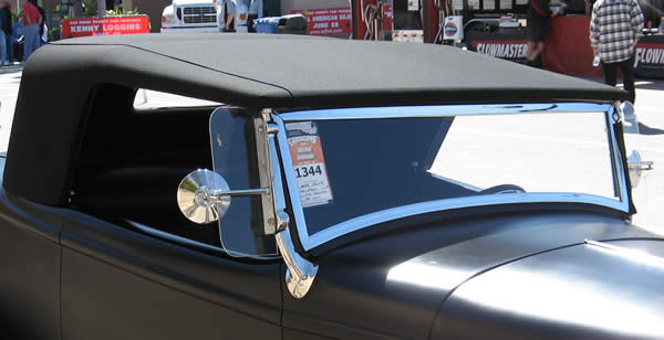 Photo of Mike's roadster at Good Guys, Del Mar showing texture of the StayFast fabric he selected.